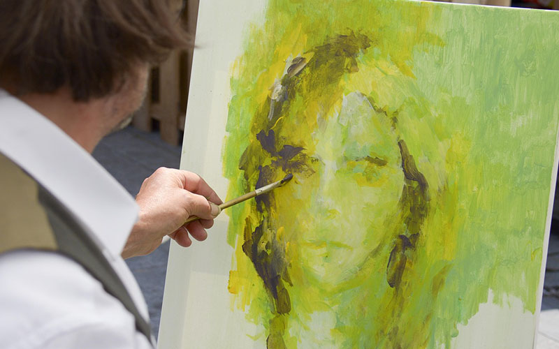 Del lienzo al alma: la transformación durante la pintura